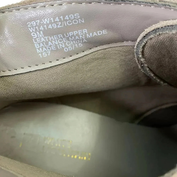 White Mountain Suede Leather Wedge Heel Ankle Boots Lace Up Size 9M Light Gray - Picture 8 of 12